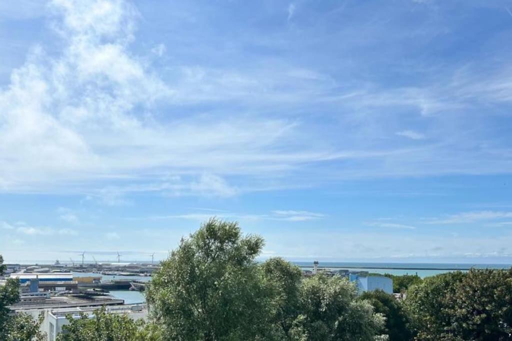 Appart A 5Min A Pied De La Plage - Avec Parking Boulogne-sur-Mer Kültér fotó